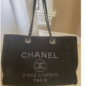 Chanel Boucle tote